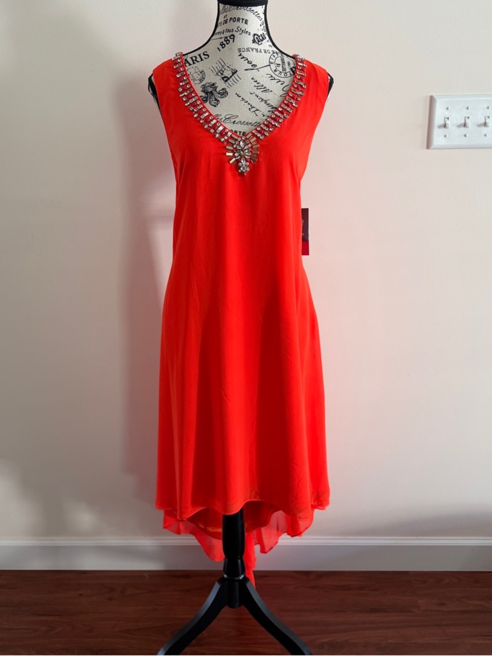 Vince Camuto Orange Rhinestone Embellished V-Neck High-Low Dress Women’s size 14